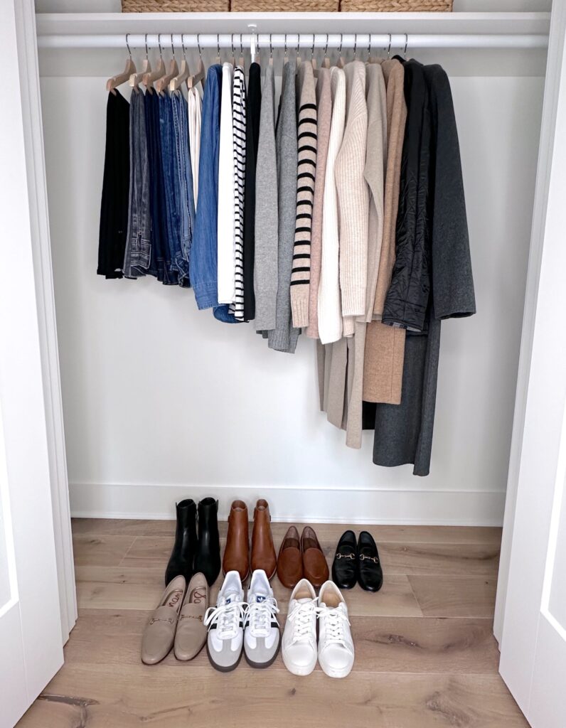 capsule wardrobe